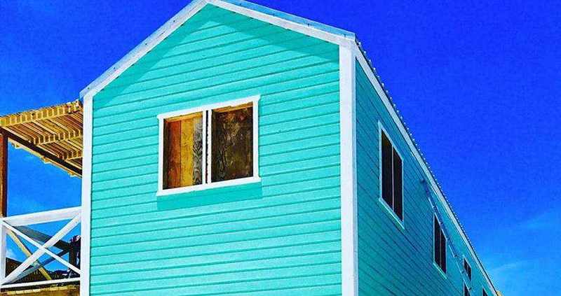 Hotel Going Teal